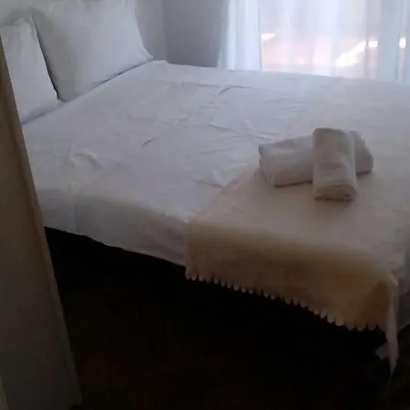 Small Maisonette *